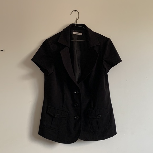 8 | Rickis Black Short Sleeve Blazer - Picture 3 of 4